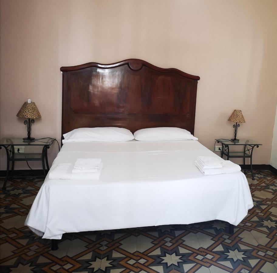 Appartamento Palazzo Antonelli Monopoli Esterno foto