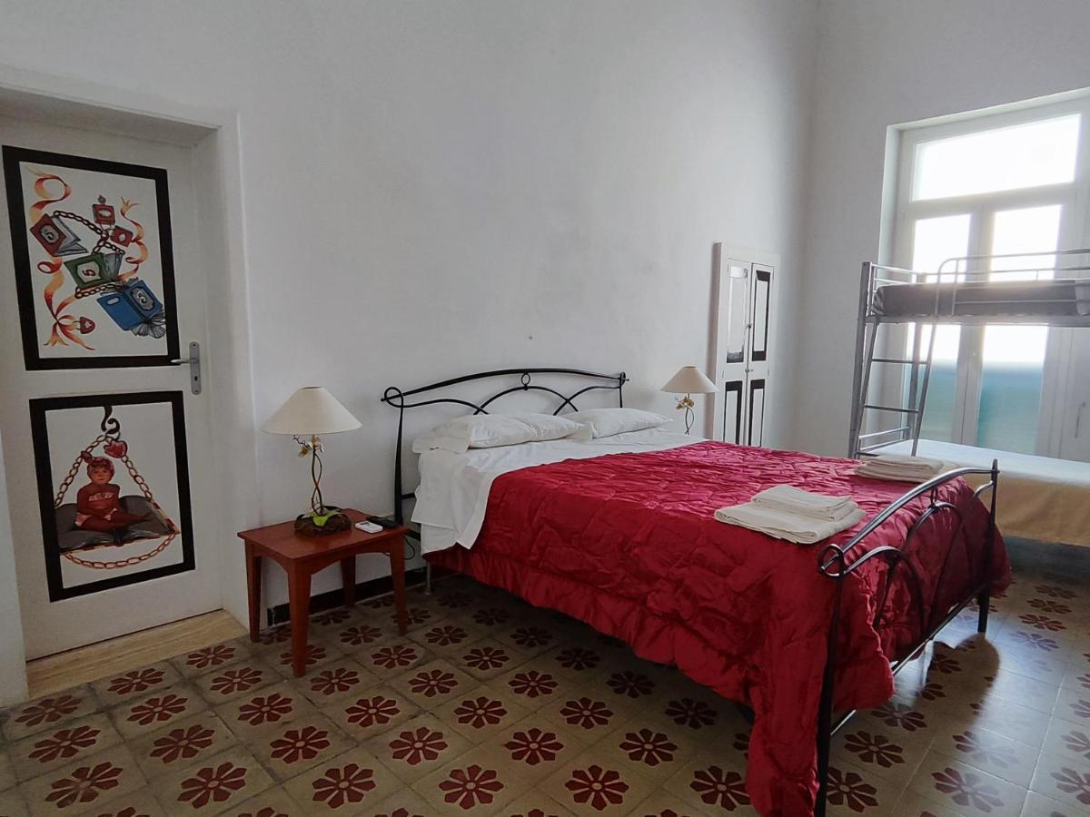 Appartamento Palazzo Antonelli Monopoli Esterno foto